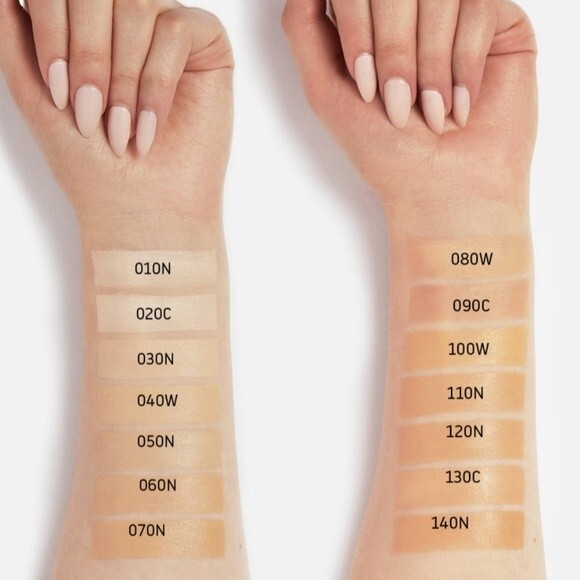 NIB Zoeva Authentik Skin Natural Luminous Foundation - 120N Daring 1.01 fl oz - Picture 6 of 8